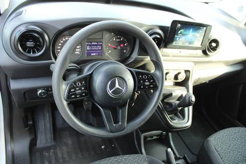 2023 Mercedes-Benz Citan — sličica 10
