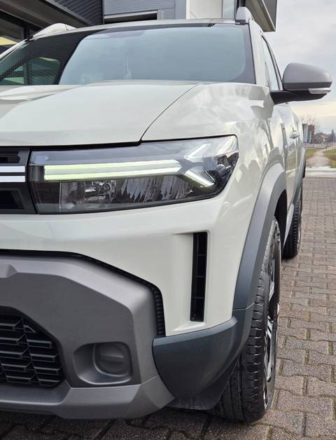 2025 Dacia Duster — sličica 4