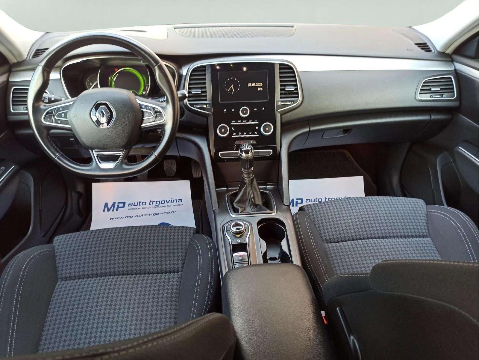 2017 Renault Talisman — fotografija 16