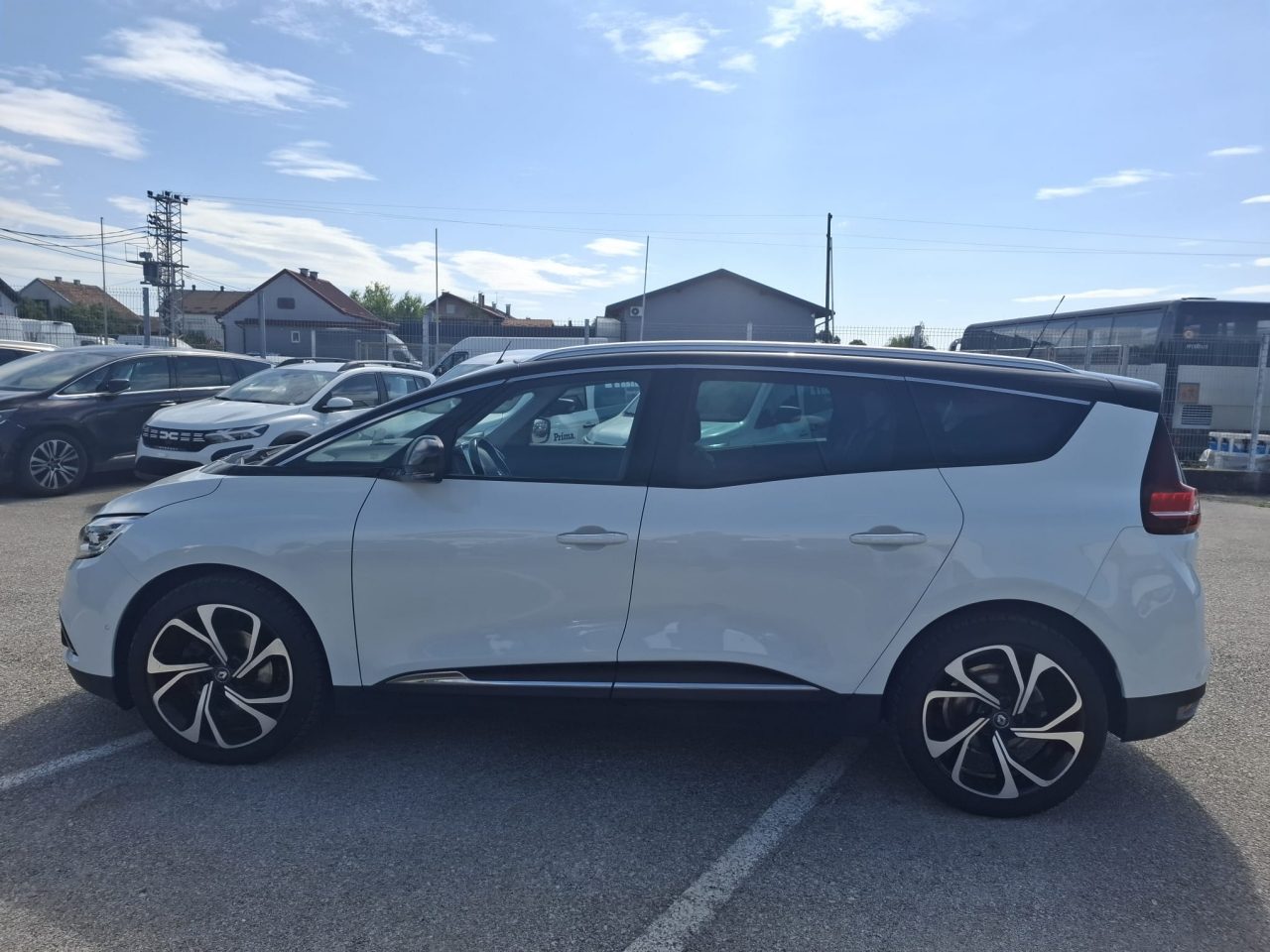 2017 Renault Scenic — fotografija 5