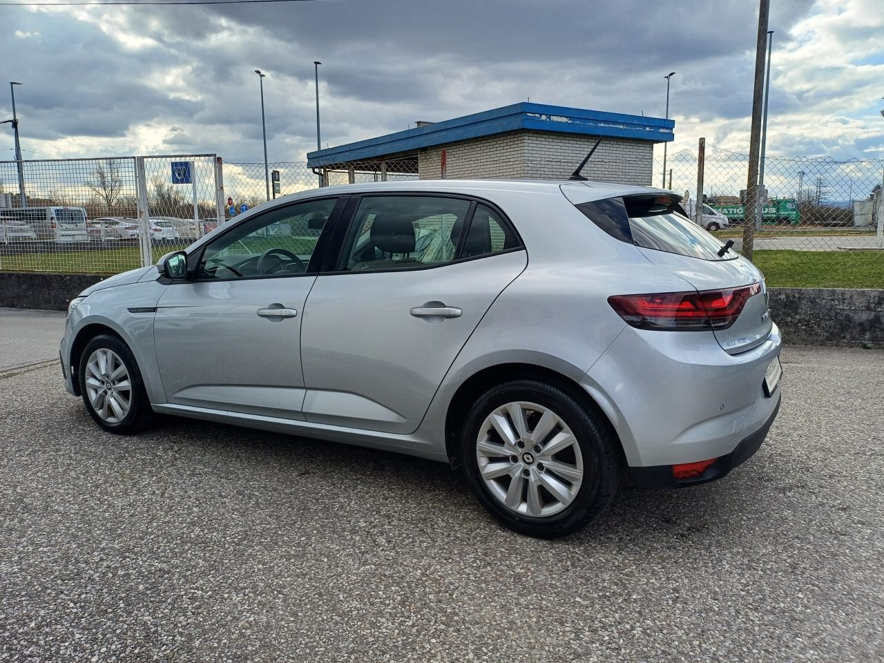 2023 Renault Megane — fotografija 8