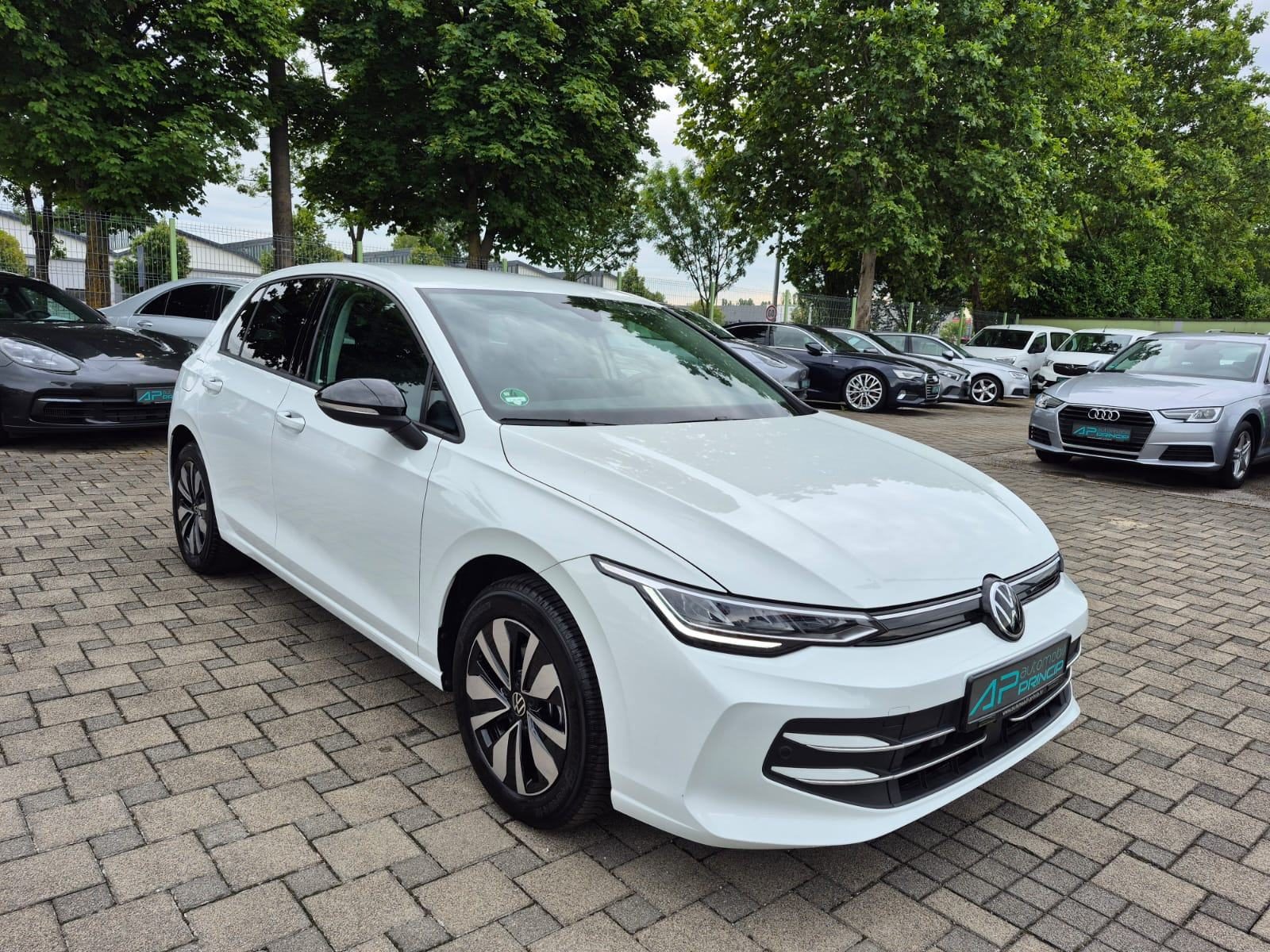 2024 Volkswagen Golf VIII — fotografija 8