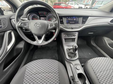2021 Opel Astra — sličica 12