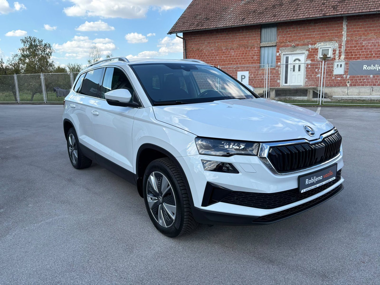2022 Škoda Karoq — fotografija 3