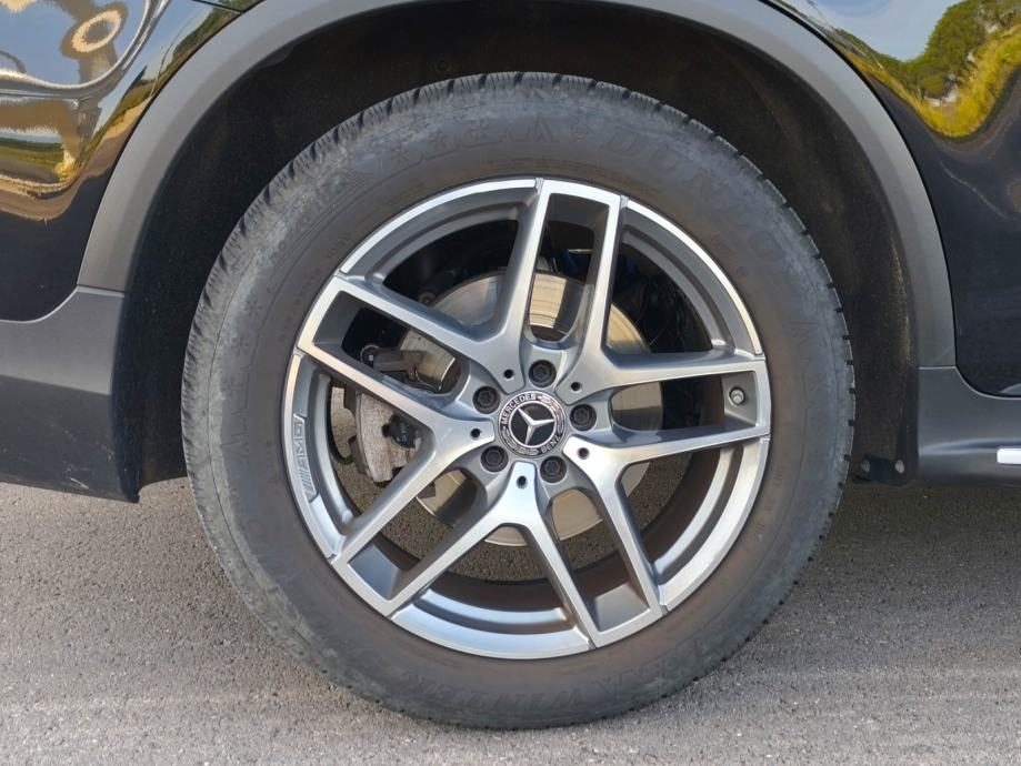 2020 Mercedes-Benz GLC — fotografija 24