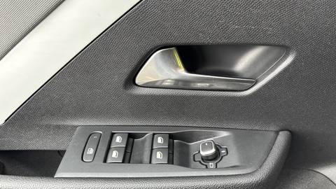 2024 Opel Astra — sličica 20