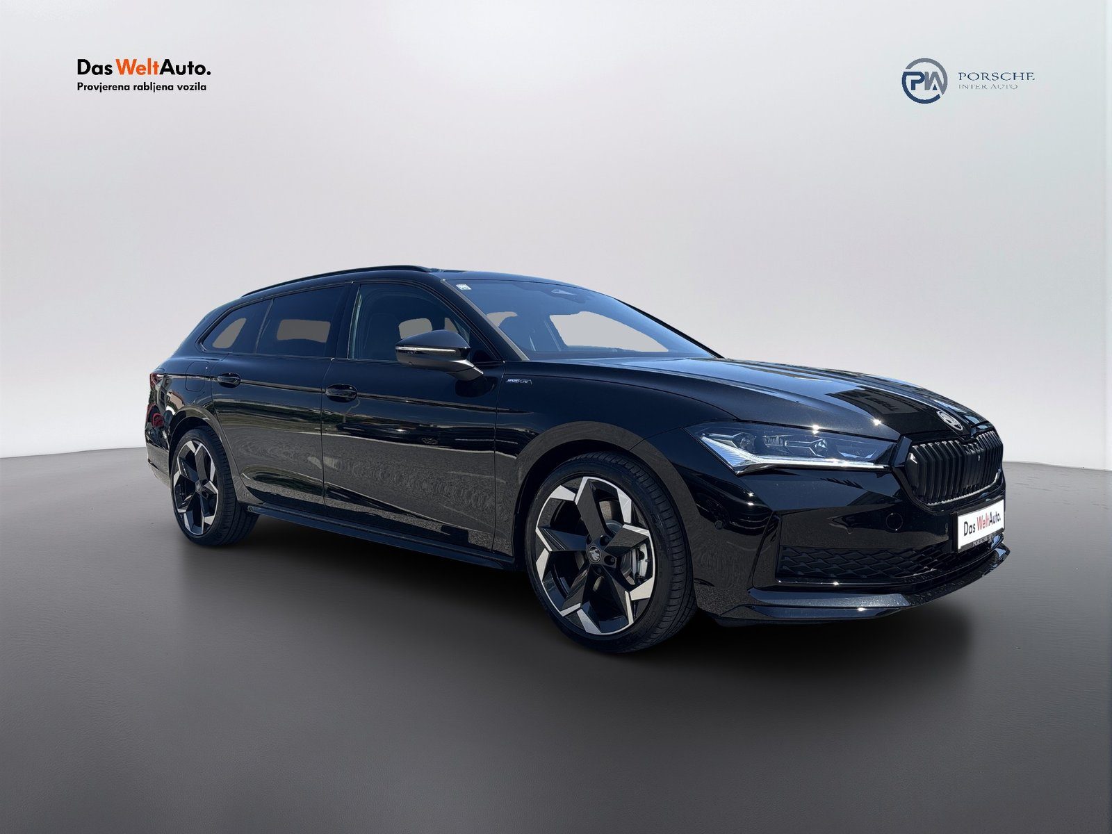 2026 Škoda Superb Combi Sportline — fotografija 3