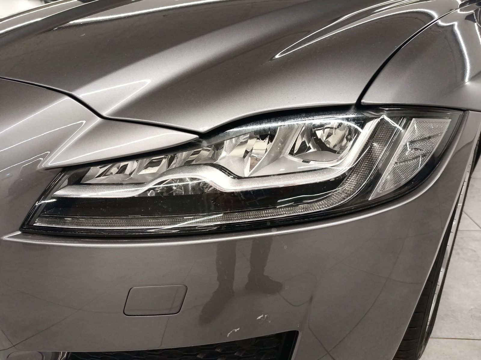 2021 Jaguar XF — fotografija 10