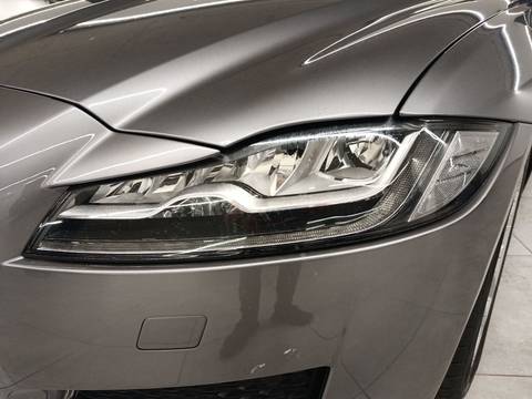 2021 Jaguar XF — sličica 10