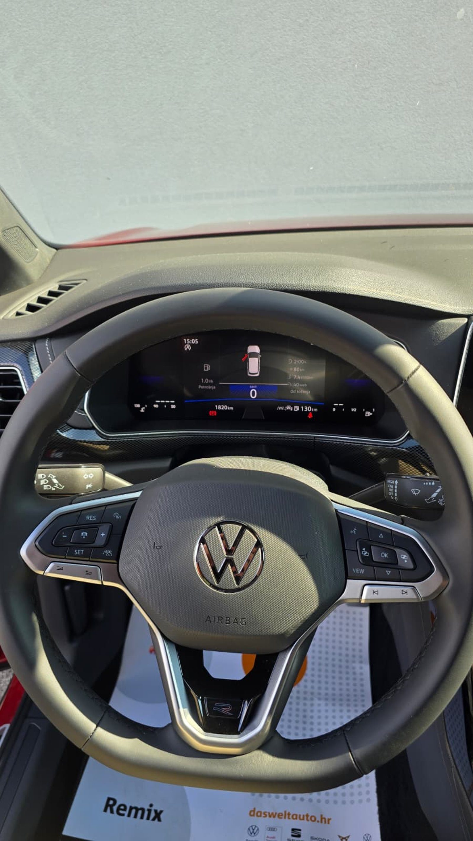 2026 Volkswagen T-Cross R-Line — fotografija 12