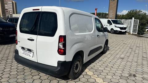 2020 Opel Combo van — sličica 6