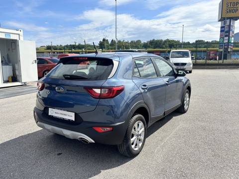 2021 Kia Stonic — sličica 5