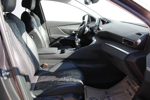 2022 Peugeot 3008 — sličica 12
