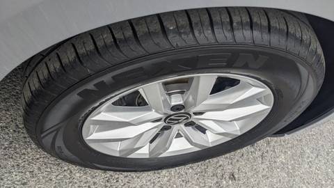 2022 Volkswagen Passat — sličica 12