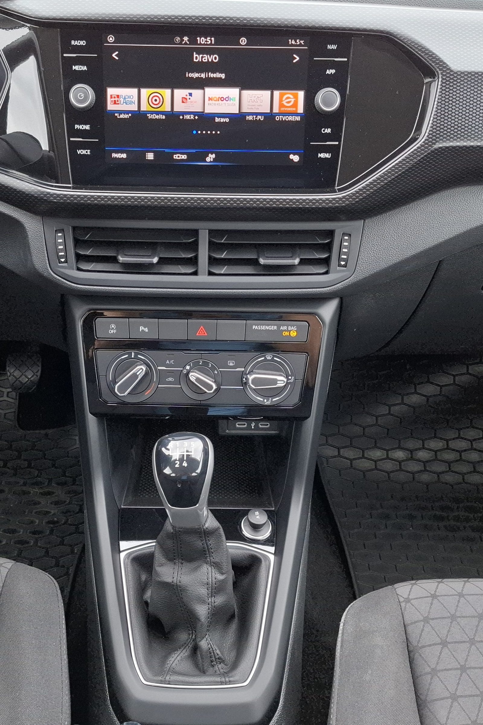 2023 Volkswagen T-Cross — fotografija 15