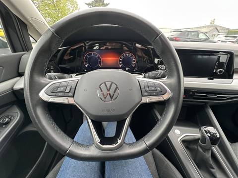 2024 Volkswagen Golf — sličica 24