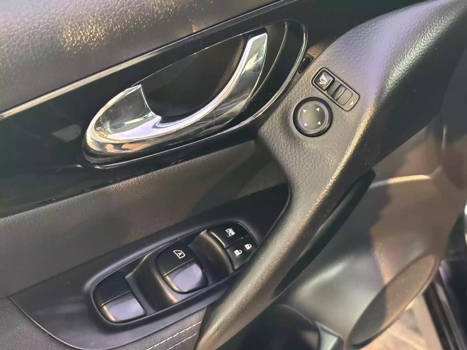 2015 Nissan Qashqai — fotografija 27