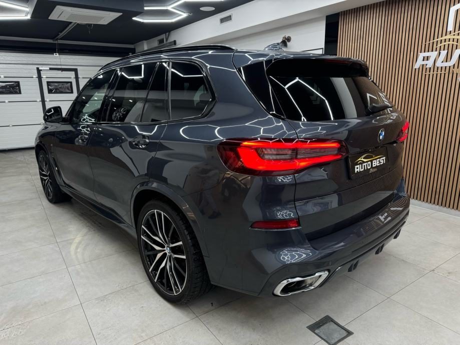 2020 BMW X5 — fotografija 4