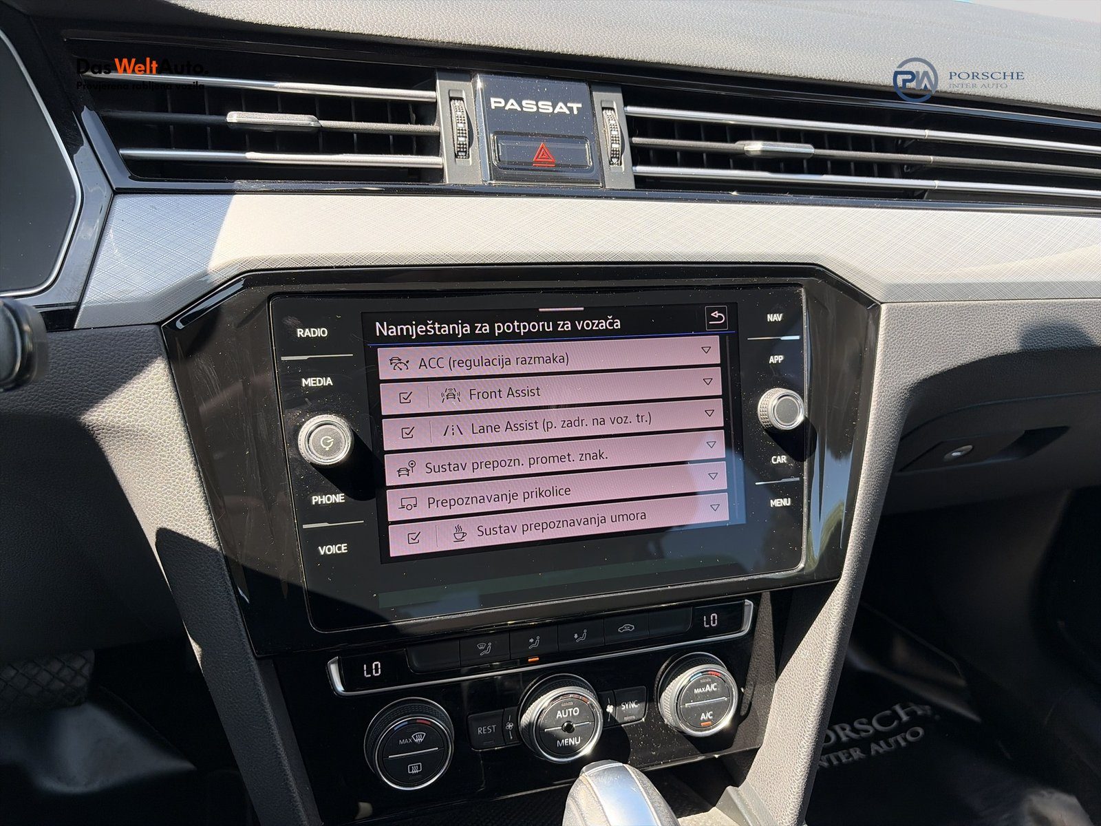2020 Volkswagen Passat — fotografija 16
