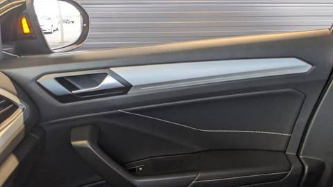 2025 Volkswagen T-Roc — sličica 26