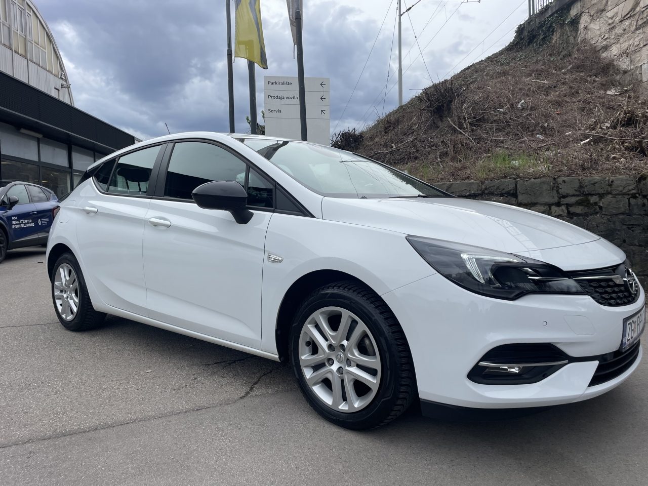 2021 Opel Astra — fotografija 3