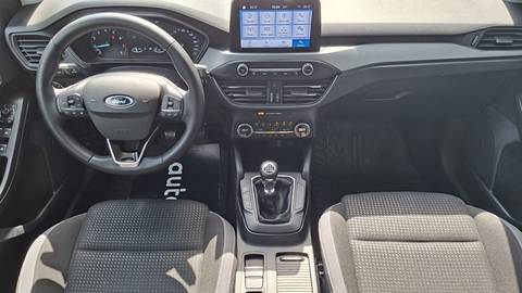 2022 Ford Focus — sličica 4