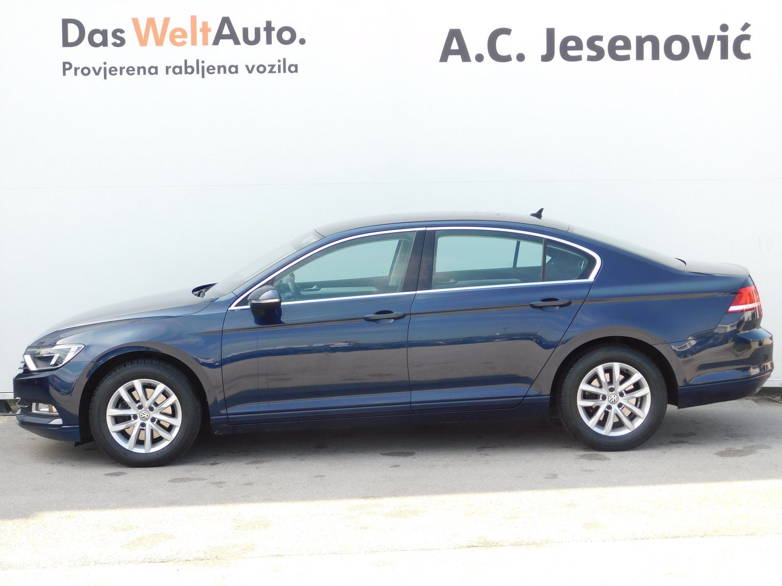 2016 Volkswagen Passat — fotografija 6