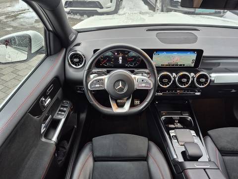 Mercedes-Benz GLB — sličica 16