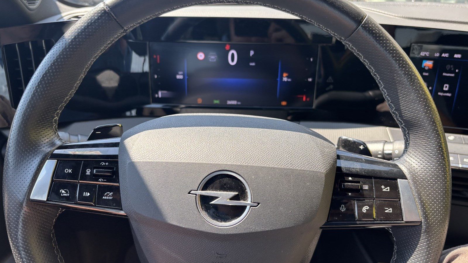 2025 Opel Astra Sports Tourer — fotografija 12