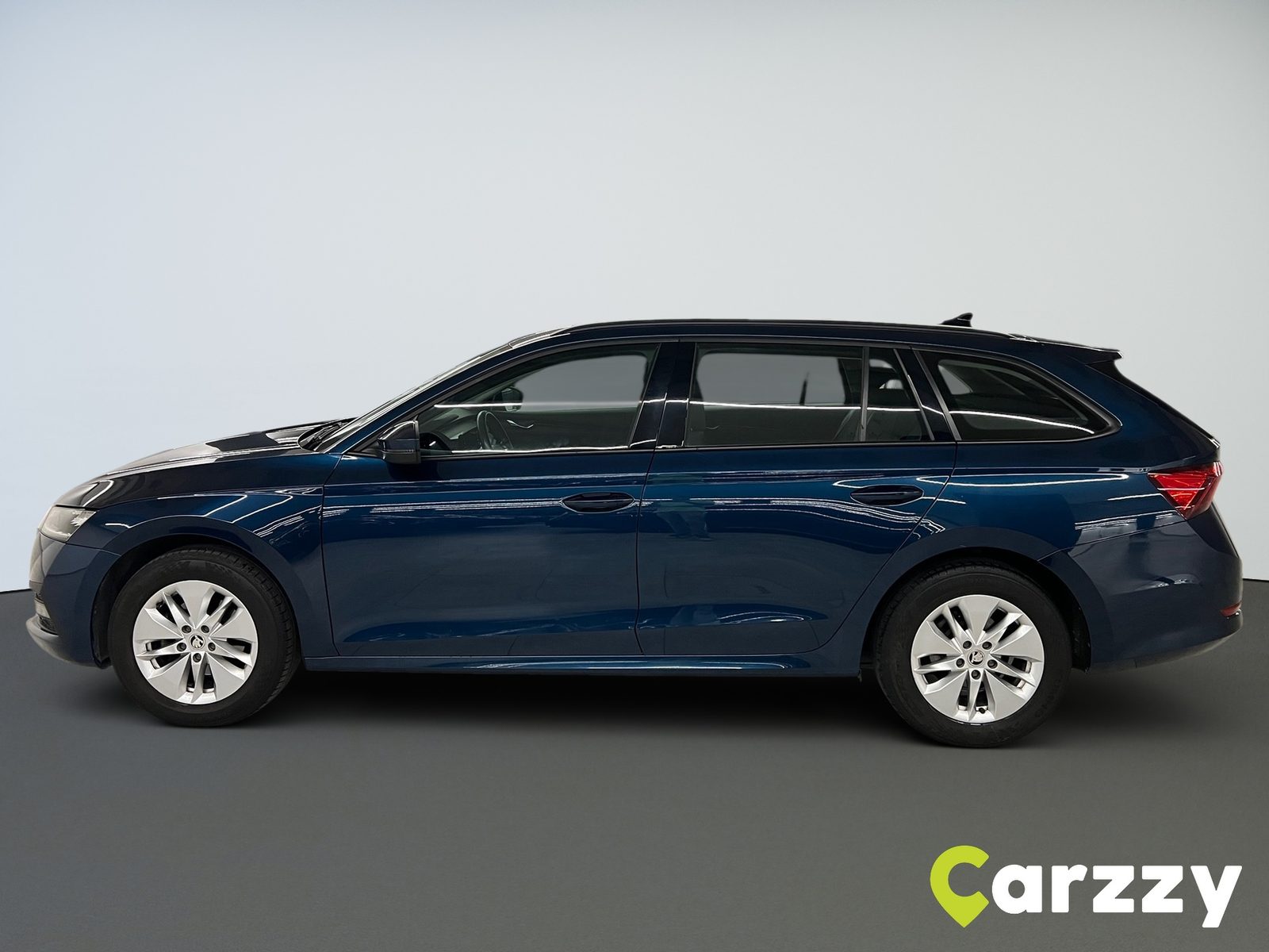 2022 Škoda Octavia Combi — fotografija 9