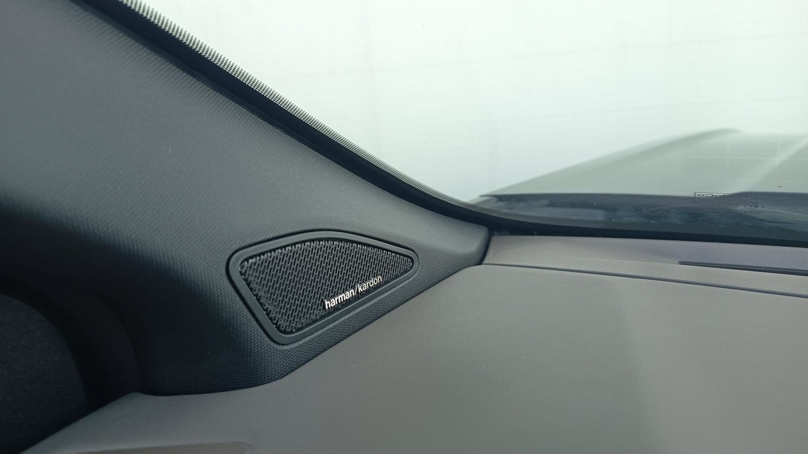 2023 Volkswagen Amarok — fotografija 16