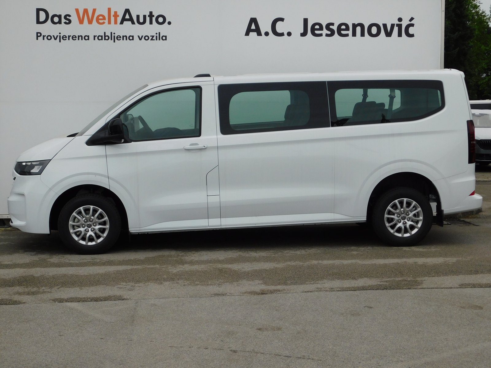 2025 Volkswagen Caravelle — fotografija 6
