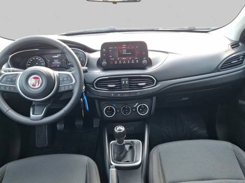 2023 Fiat Tipo — sličica 11