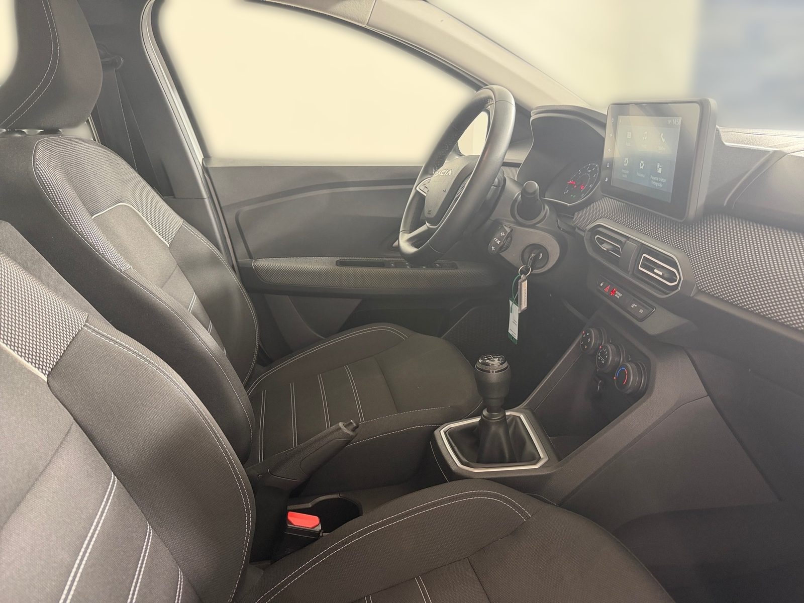 2023 Dacia Sandero — fotografija 23