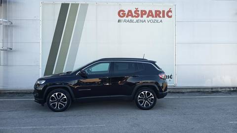 2023 Jeep Compass — sličica 4