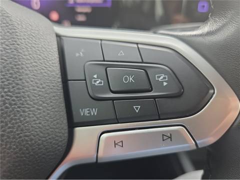 2021 Volkswagen Golf — sličica 17