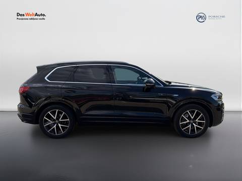 2023 Volkswagen Touareg R-Line — sličica 7