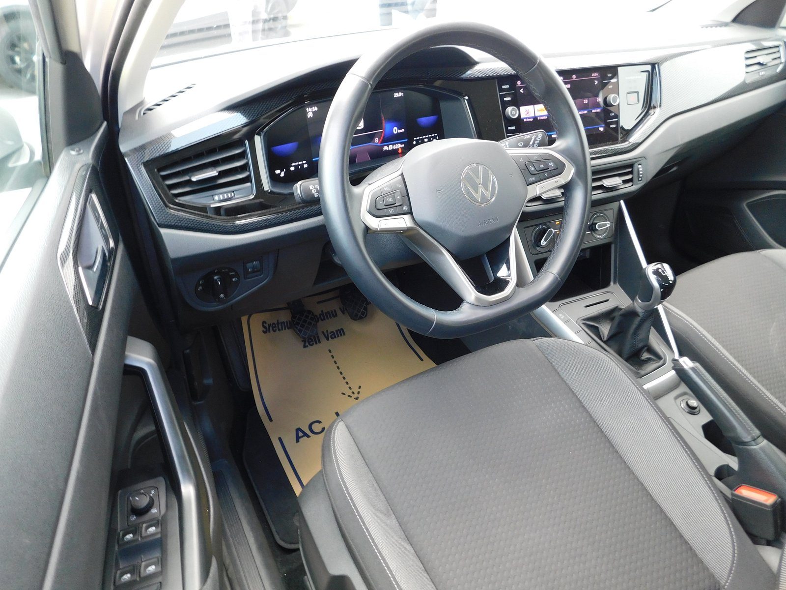 2023 Volkswagen Taigo — fotografija 9