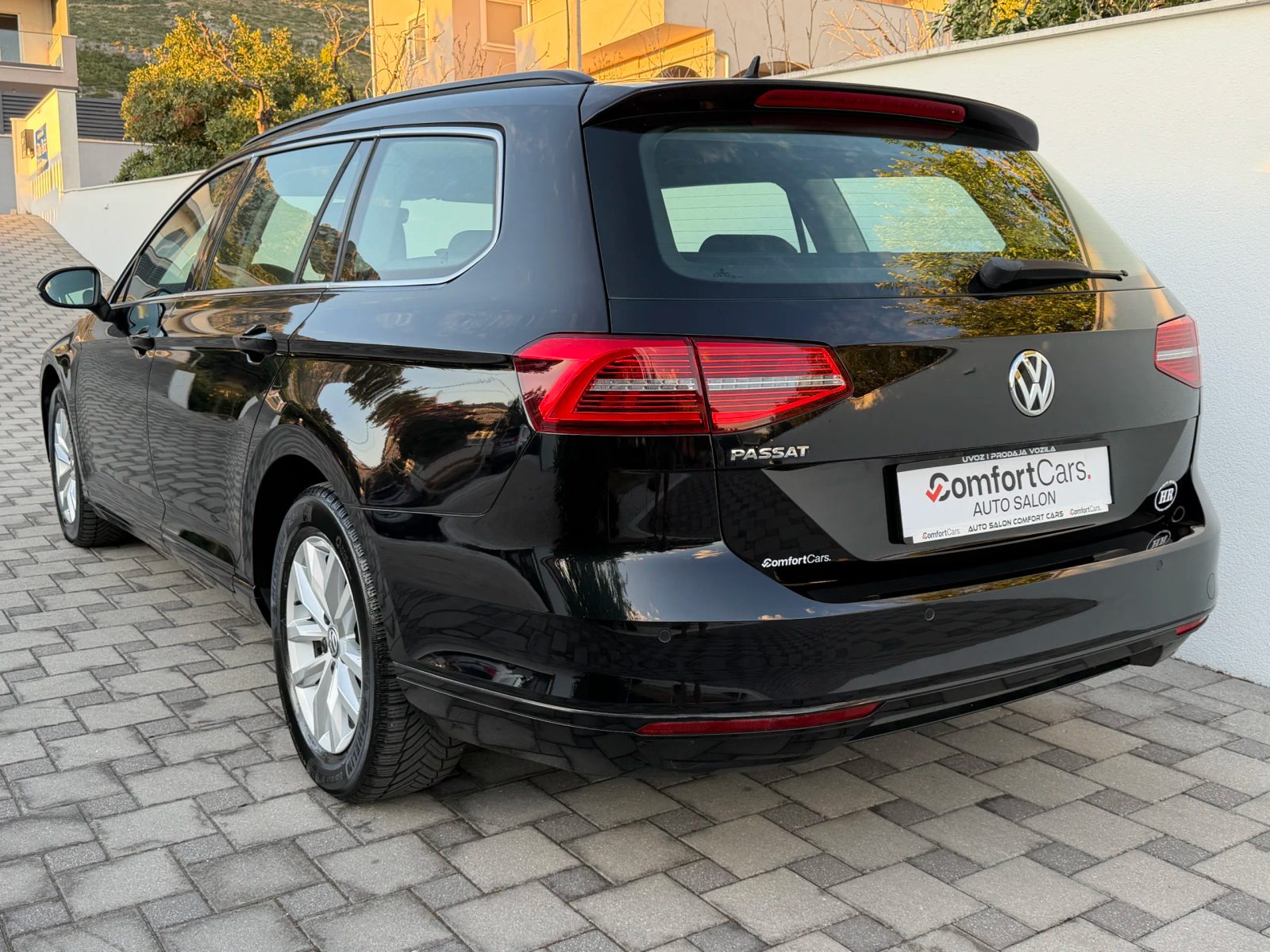 2019 Volkswagen Passat — fotografija 5