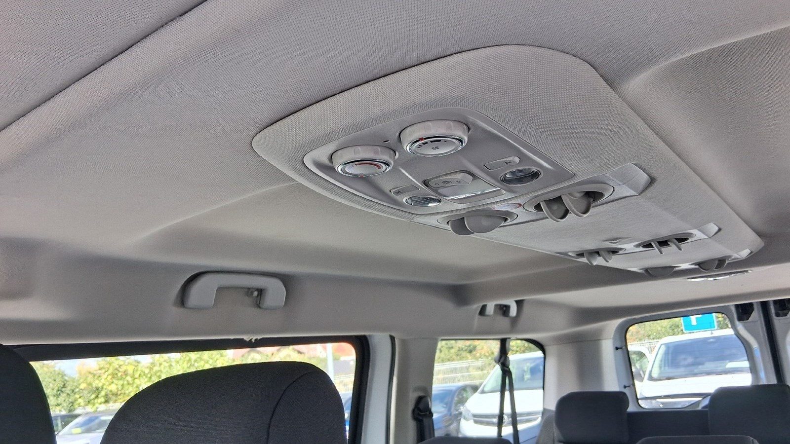 2022 Opel Vivaro — fotografija 19