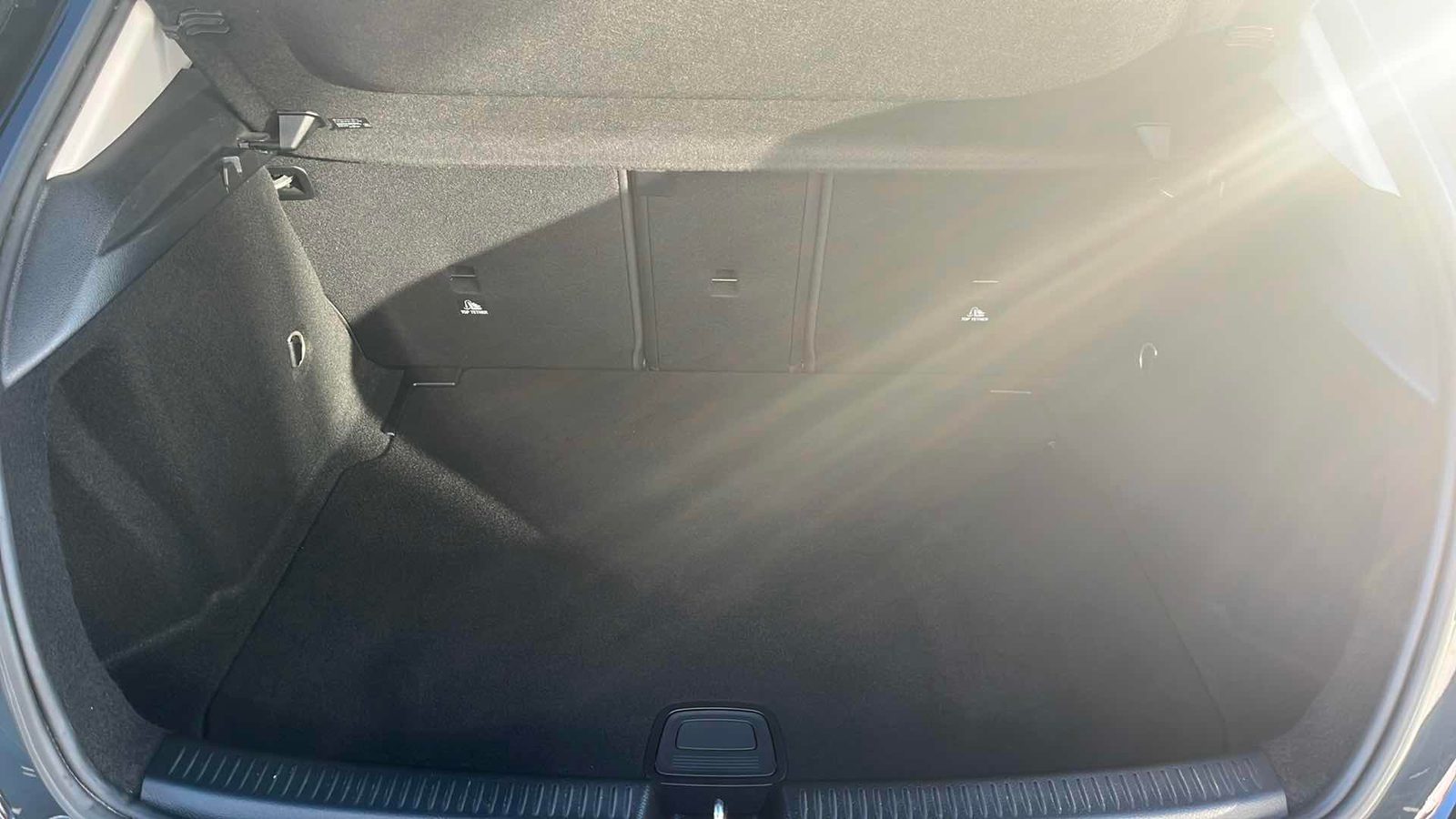 2019 Mercedes-Benz A-klasa — fotografija 12