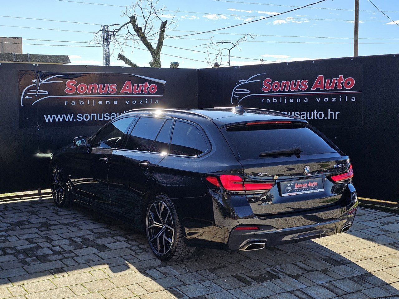 2021 BMW Serija 5 — fotografija 4