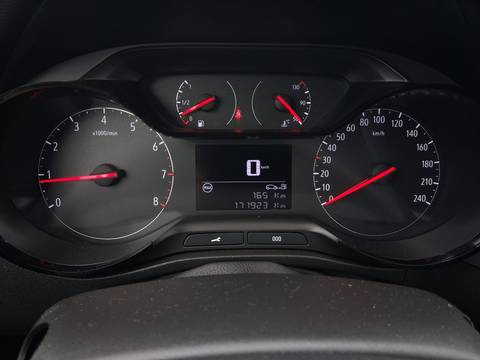 2022 Opel Crossland X — sličica 12