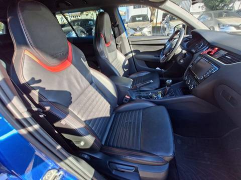 2015 Škoda Octavia Combi — sličica 11