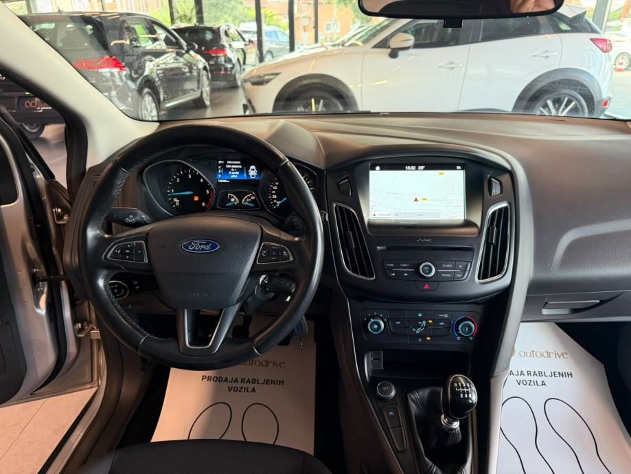 2018 Ford Focus — fotografija 17