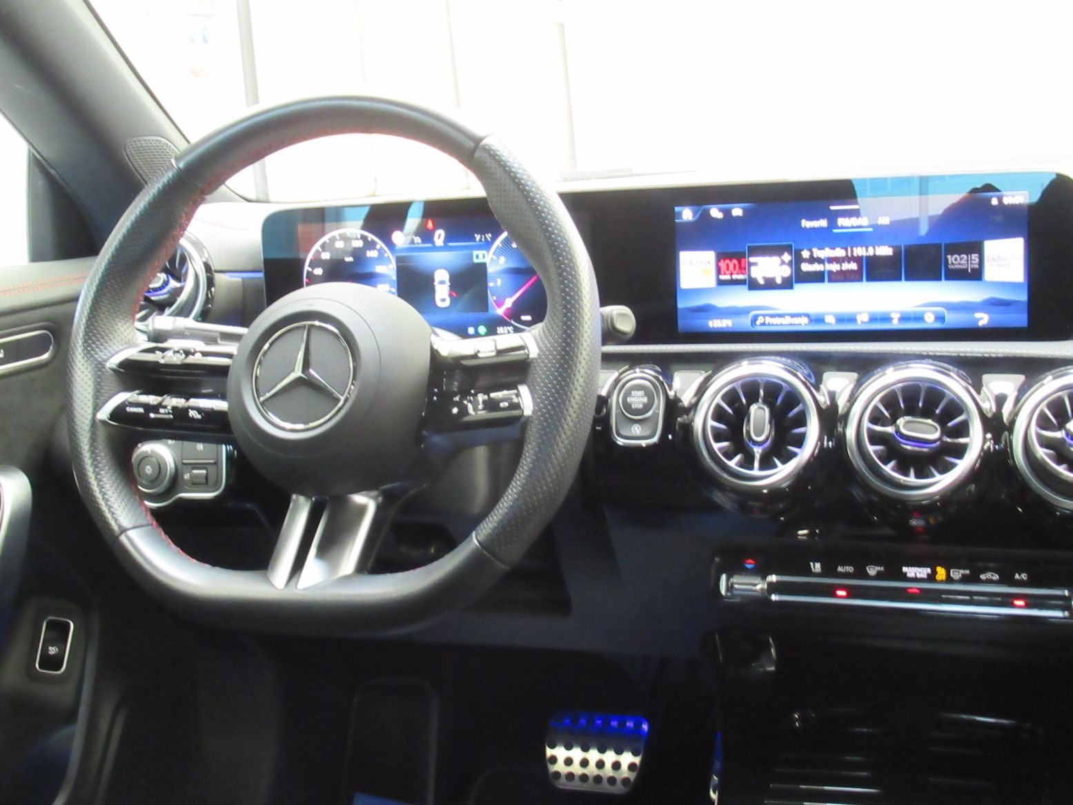 2025 Mercedes-Benz CLA — fotografija 14