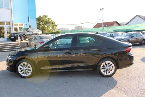 2022 Škoda Octavia — sličica 8