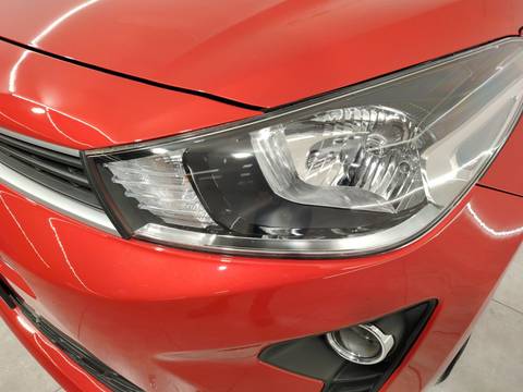 2022 Kia Rio — sličica 10