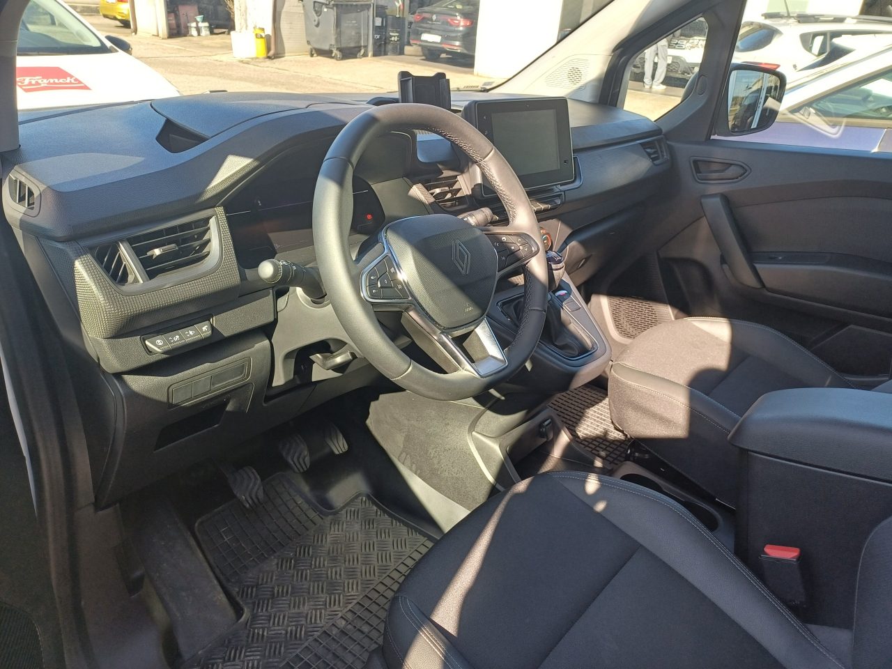 2026 Renault Kangoo Express — fotografija 8