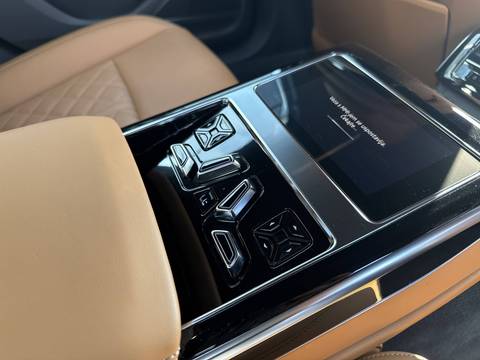 2024 Audi A8 — sličica 28